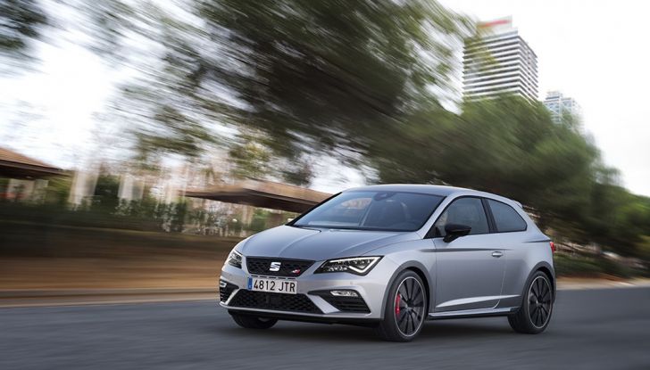 Seat Leon Cupra 2017: la nostra prova in pista - Foto 5 di 28