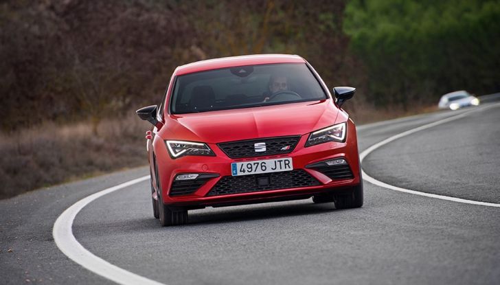 Seat Leon Cupra 2017: la nostra prova in pista - Foto 9 di 28
