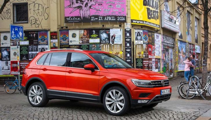 Volkswagen Tiguan, foto ed informazioni ufficiali - Foto 17 di 18