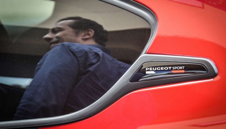 Sensationdriver la nuova web serie Peugeot (Peugeot Sport) con Stefano Accorsi.