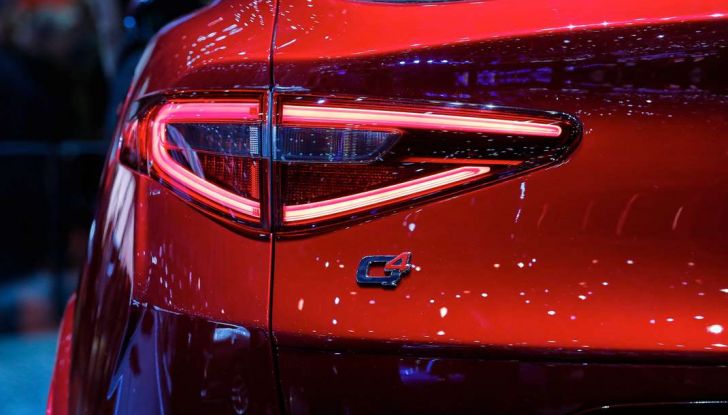 Nuovo Alfa Romeo Stelvio: dati, foto e caratteristiche del SUV di Arese - Foto 14 di 25