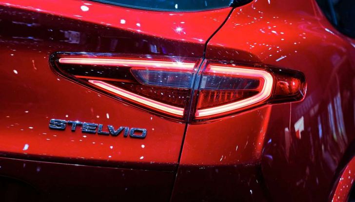 Nuovo Alfa Romeo Stelvio: dati, foto e caratteristiche del SUV di Arese - Foto 15 di 25
