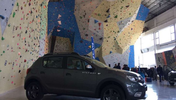 Dacia Brave, la serie speciale ​per tutti i cinque modelli auto Dacia - Foto 11 di 15