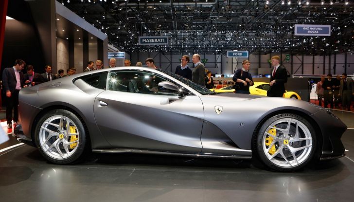 Ferrari 812 Superfast: la berlinetta V12 da 800CV - Foto 5 di 22