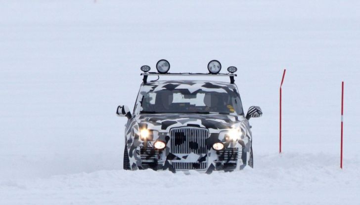 La Kortezh presidenziale di Vladimir Putin arriva per i privati - Foto 4 di 14