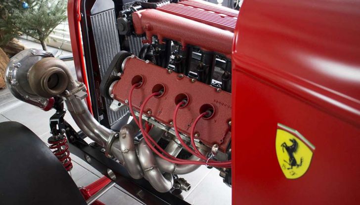 L’hot rod Ferrari è in realtà una Ford del 1932 - Foto 8 di 19