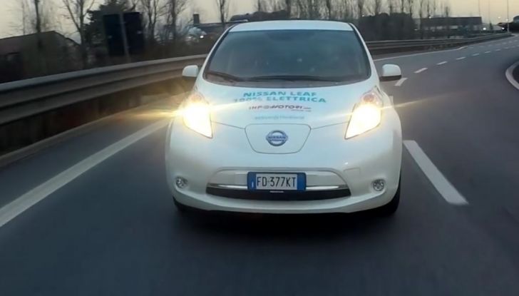 Nuova Nissan LEAF con e-Pedal, inedita tecnologia di guida assistita - Foto 4 di 16