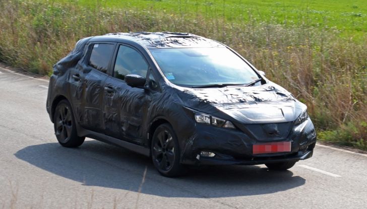 Nuova Nissan Leaf MY2018, la seconda generazione debutta entro fine anno - Foto 10 di 12