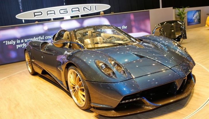 Pagani Huayra Roadster: torna il 6,0 litri V12 di derivazione AMG - Foto 9 di 22