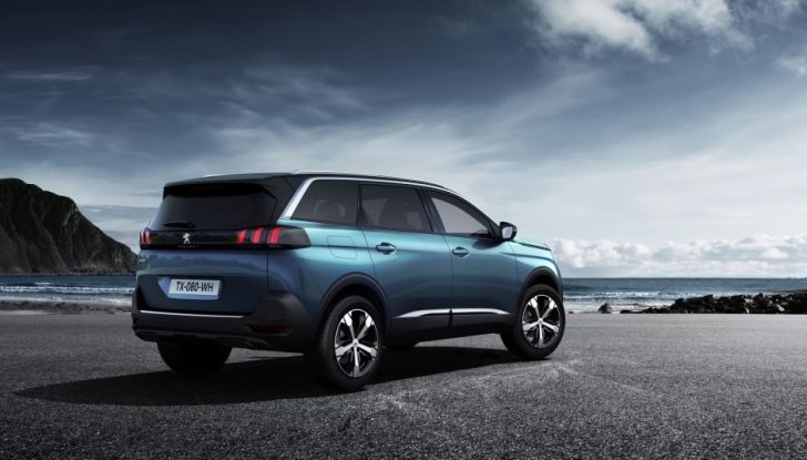 Peugeot 5008, la nostra prova: Il SUV per la famiglia - Foto 9 di 15
