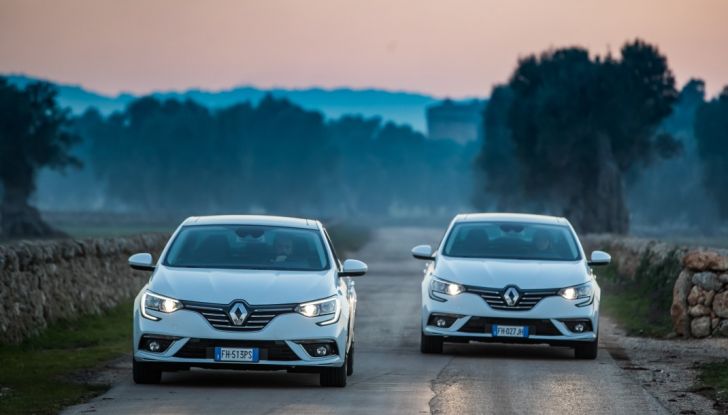 Nuova Renault Mégane Grand Coupé 2017: la quattro porte sportiva - Foto 25 di 35