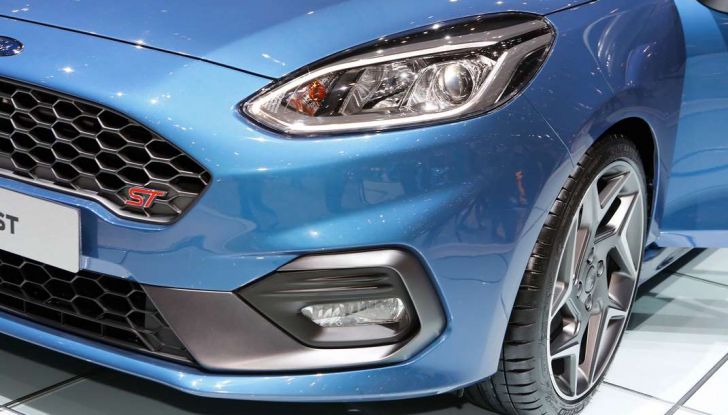 Nuova Ford Fiesta ST, debutta la nuova generazione - Foto 7 di 12