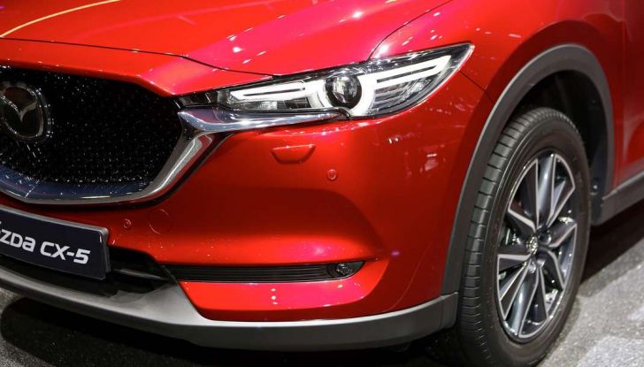 Mazda CX-5 2017: il nuovo SUV coupé in stile Kodo - Foto 9 di 19