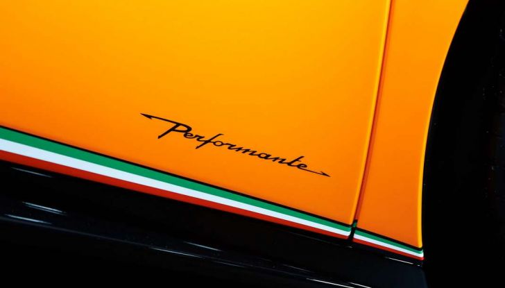 Lamborghini Huracan Performante - Foto 10 di 14