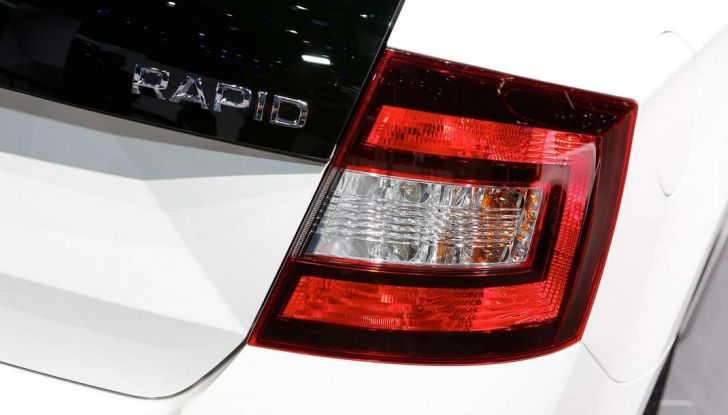 Nuova Skoda Rapid Spaceback 2017: esterni rinnovati e maggiore sicurezza - Foto 8 di 9