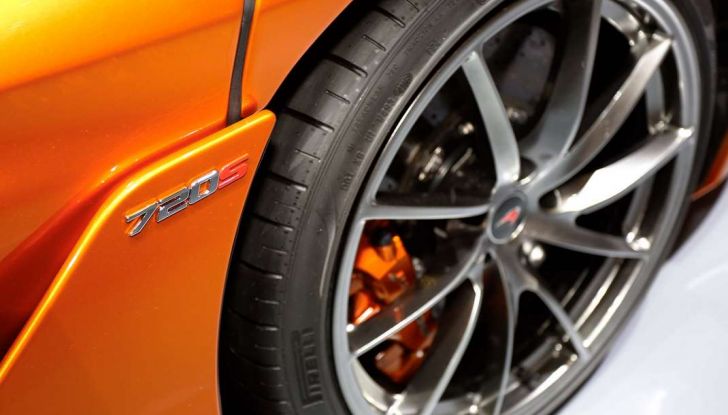 McLaren 720S - Foto 16 di 16