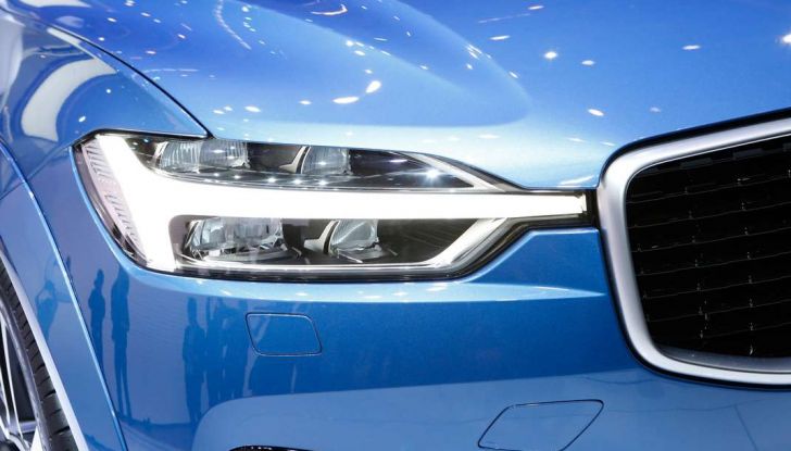 Nuova Volvo XC60 2017: Il martello di Thor - Foto 20 di 22