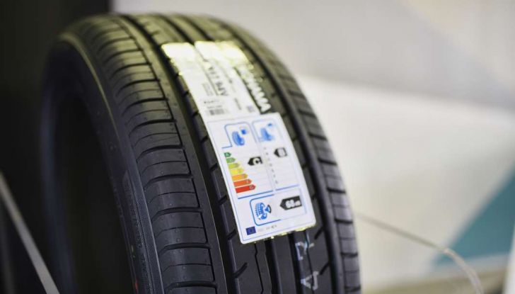 Yokohama 100th Anniversary: prova in pista di 3 nuovi pneumatici - Foto 32 di 67