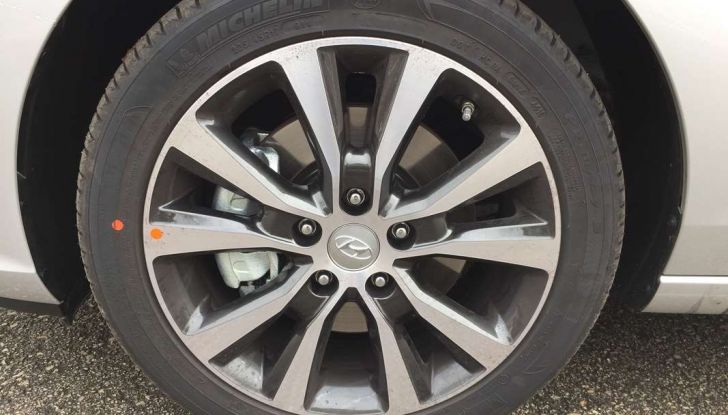 Nuova Hyundai i30, la prova su strada del T-GDI da 140CV - Foto 17 di 22