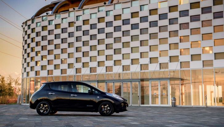 Nuova Nissan LEAF Black Edition, al via le vendite - Foto 4 di 4