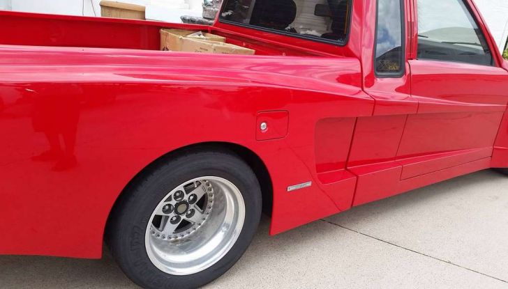 Il pickup Toyota che pensa di essere una Ferrari - Foto 4 di 5