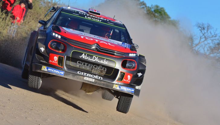 WRC Argentina – Giorno 2: la C3 WRC di Kris Meeke di nuovo in gara. - Foto 1 di 4