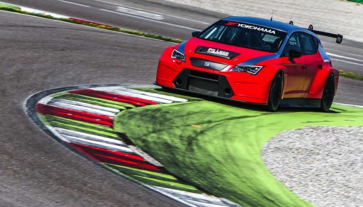 Seat Leon Cupra ST provata in pista a Franciacorta - Foto 17 di 57