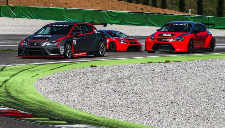 Seat Leon Cupra ST provata in pista a Franciacorta - Foto 11 di 57