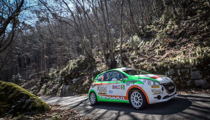 Luca Bottarelli in testa al Peugeot Competition TOP 208 - Foto 5 di 6