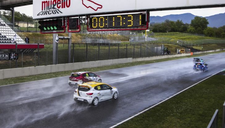 Clio Cup Italia Press League: Infomotori sul secondo gradino del podio! - Foto 14 di 48