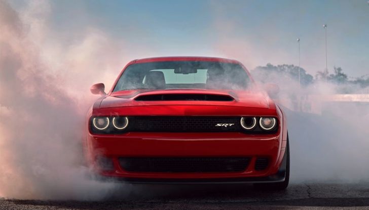 Dodge mette in cantiere la Challenger Demon elettrica per battere Tesla - Foto 5 di 10
