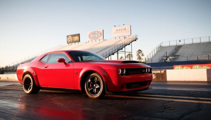 Dodge mette in cantiere la Challenger Demon elettrica per battere Tesla - Foto 8 di 10