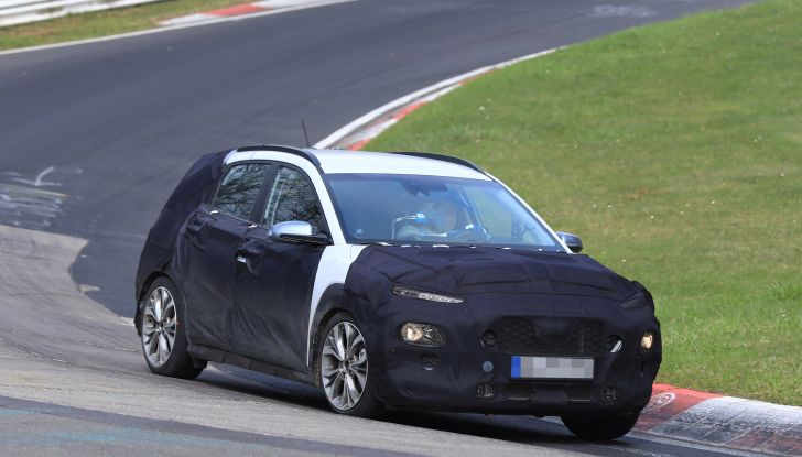 Hyundai Kona, il nuovo SUV compatto per Italia ed Europa - Foto 4 di 10