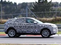 Jaguar E-Pace 2018, prime immagini spia dei test dinamici