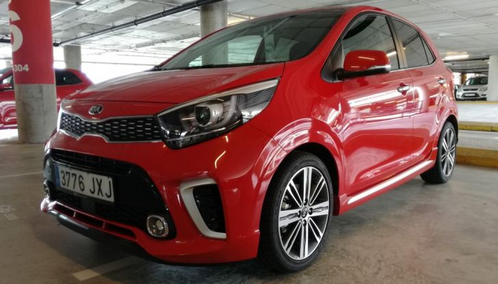 Nuova Kia Picanto 2017, prova su strada della citycar poca spesa e tanta resa - Foto 24 di 35
