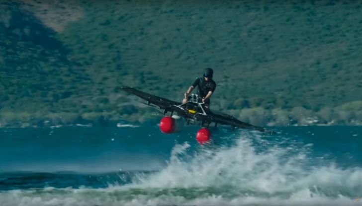 L’auto volante: si chiama Kitty Hawk il mezzo tra futuro e storia - Foto 1 di 12
