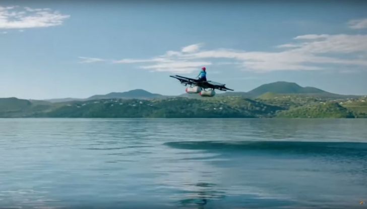 L’auto volante: si chiama Kitty Hawk il mezzo tra futuro e storia - Foto 5 di 12