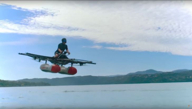 L’auto volante: si chiama Kitty Hawk il mezzo tra futuro e storia - Foto 8 di 12