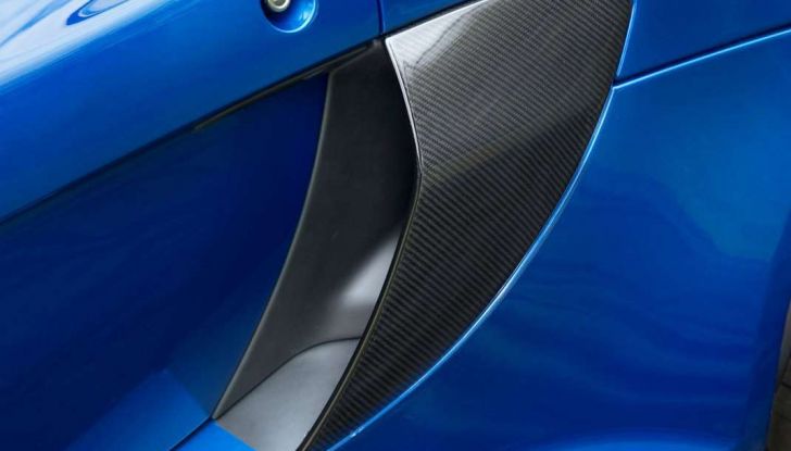 Lotus Exige Cup 380, stradale  da corsa in edizione limitata - Foto 7 di 12
