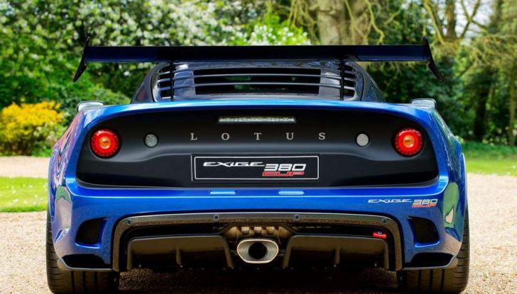 Lotus Exige Cup 380, stradale  da corsa in edizione limitata - Foto 5 di 12