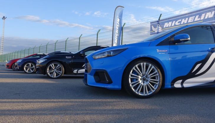 Test in pista Michelin Pilot Sport 4S, per vetture ad alte prestazioni - Foto 1 di 22