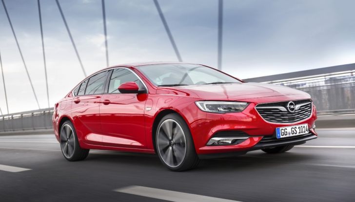 Opel Insignia Grand Sport: prova su strada dell’ammiraglia teutonica - Foto 8 di 16