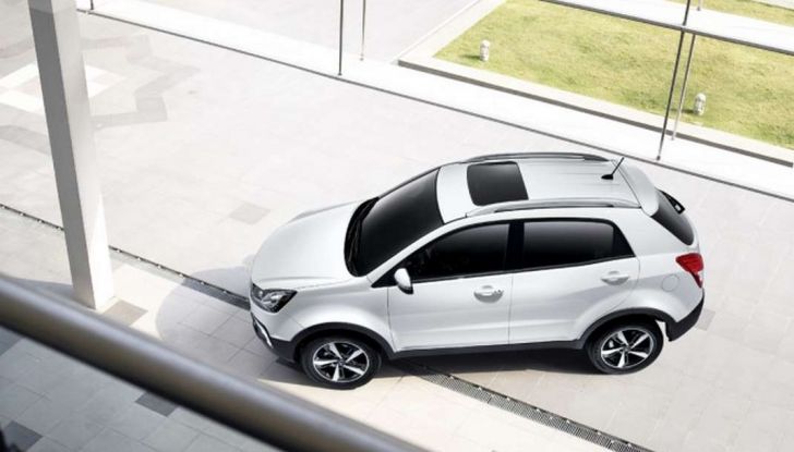 Ssangyong Korando 2019, motori e prezzi - Foto 4 di 11