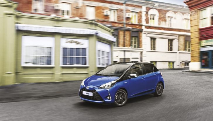 Nuova Toyota Yaris Hybrid 2017: prova su strada, consumi e prestazioni - Foto 17 di 25