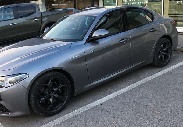 Alfa Romeo Giulia Veloce: prova su strada e impressioni di guida - Foto 3 di 7