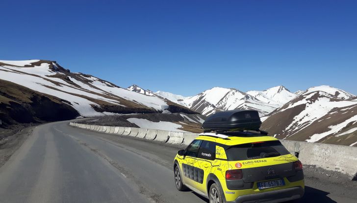 Citroën Avventura Gialla: la C4 Cactus attraversa il Kirghizistan - Foto 6 di 8