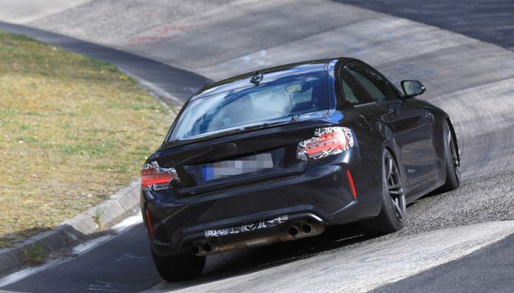 BMW M2 Facelift 2018 prime foto spia - Foto 1 di 14