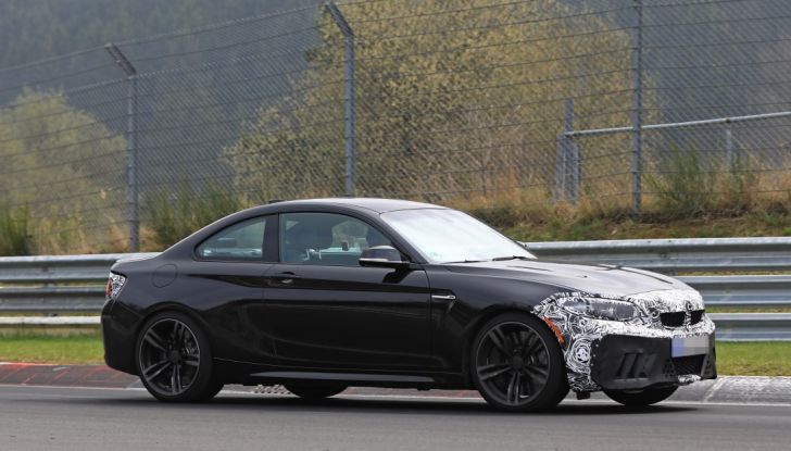 BMW M2 Facelift 2018 prime foto spia - Foto 5 di 14