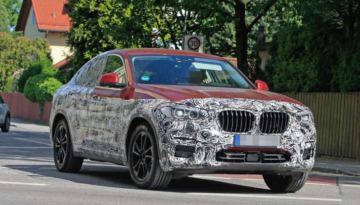 BMW X4 2018, primi dettagli e informazioni - Foto 3 di 10