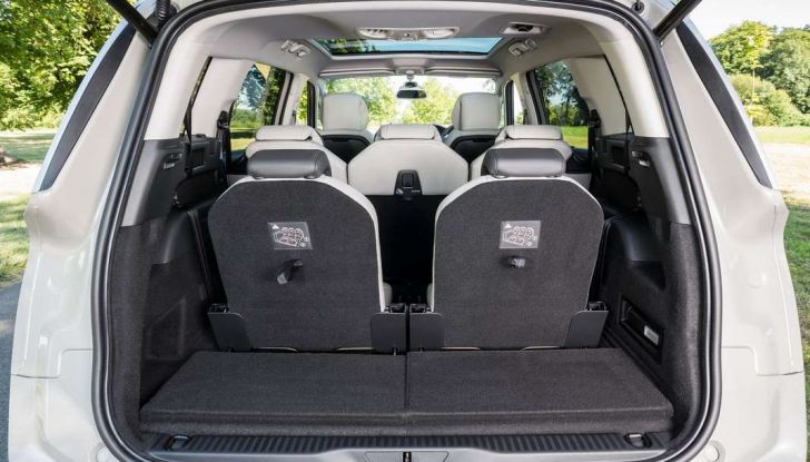 Comfort in auto: gli eccellenti standard di Citroën - Foto 10 di 18